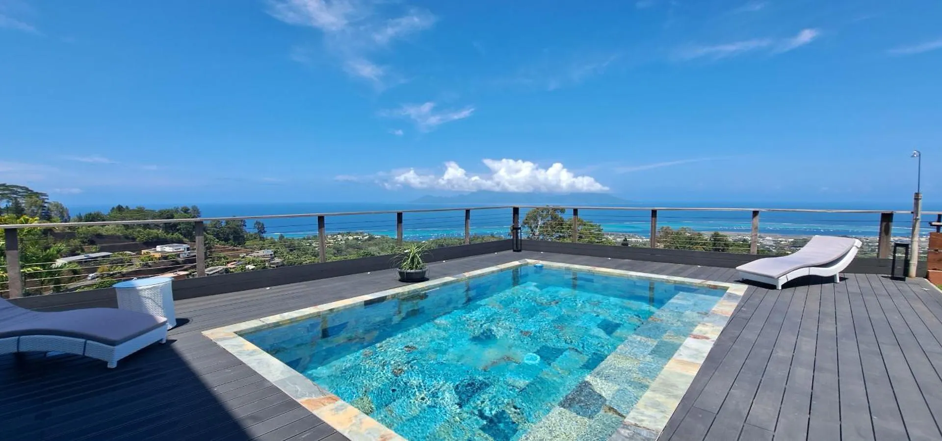 Tahiti - Villa Green M Punaauia
